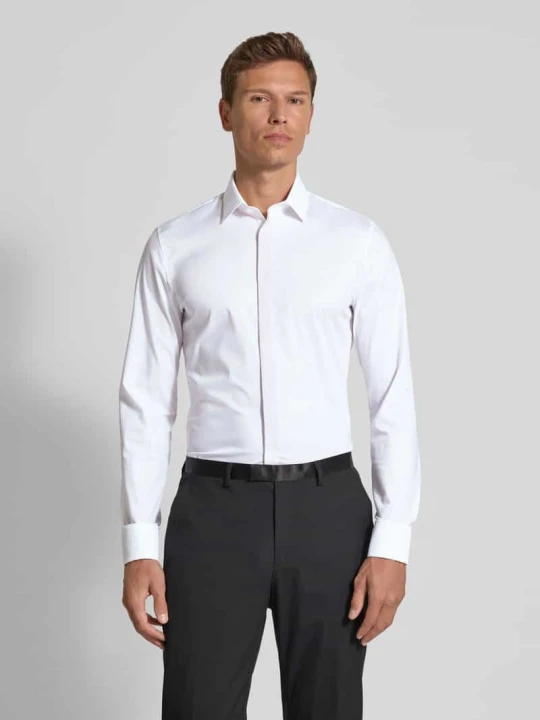 Zdjęcie produktu Super krój slim fit koszula smokingowa z popeliny model 'URBAN KENT' OLYMP No. Six Biały