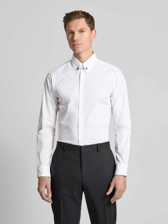 Zdjęcie produktu Koszula biznesowa o kroju slim fit z kołnierzykiem typu kent model ‘Vikko’ Hugo Biały