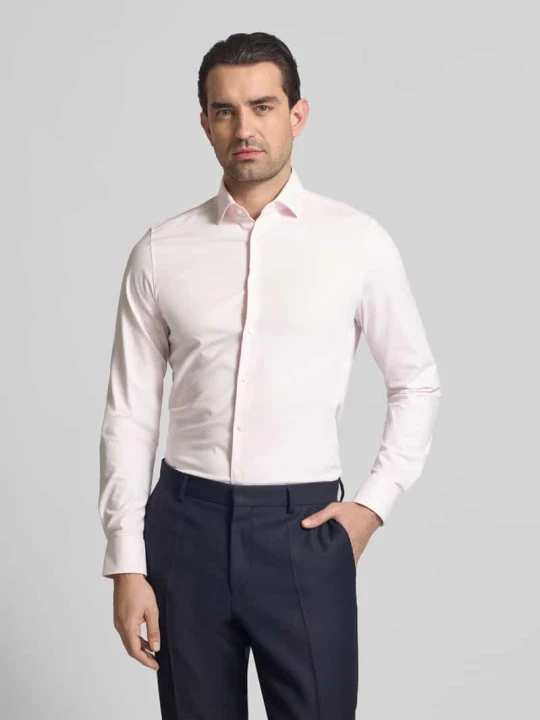 Zdjęcie produktu Koszula biznesowa o kroju slim fit z kołnierzykiem typu kent OLYMP Level 5 Jasnoróżowy