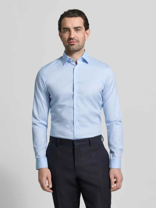 Zdjęcie produktu Koszula biznesowa o kroju slim fit z kołnierzykiem typu kent OLYMP No. Six Błękitny