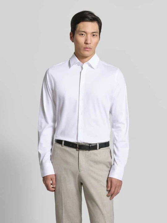 Zdjęcie produktu Koszula biznesowa o kroju slim fit z kołnierzykiem typu kent Roy Robson Biały