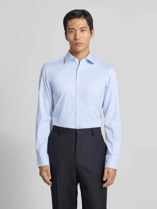 Zdjęcie produktu Koszula biznesowa o kroju slim fit z mieszanki bawełny model 'HANK' Boss Błękitny