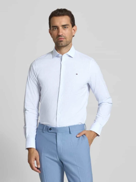 Zdjęcie produktu Koszula biznesowa o kroju tailored fit z mieszanki bawełny Tommy Hilfiger Błękitny
