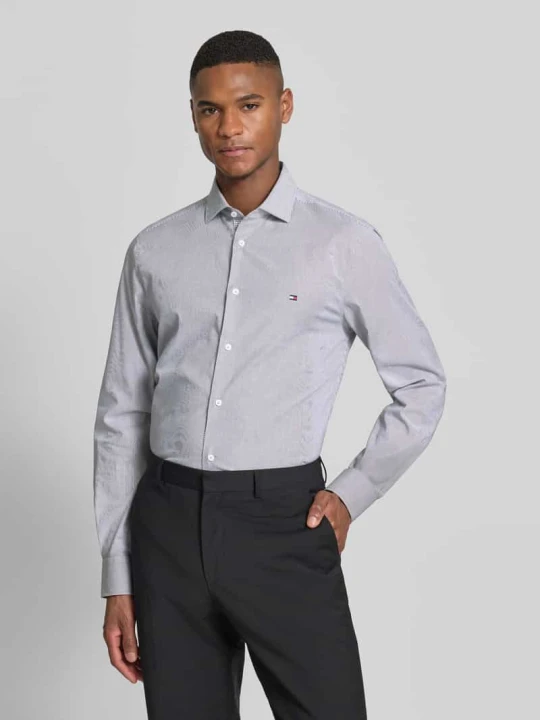 Zdjęcie produktu Koszula biznesowa o kroju tailored fit z mieszanki bawełny Tommy Hilfiger Czarny