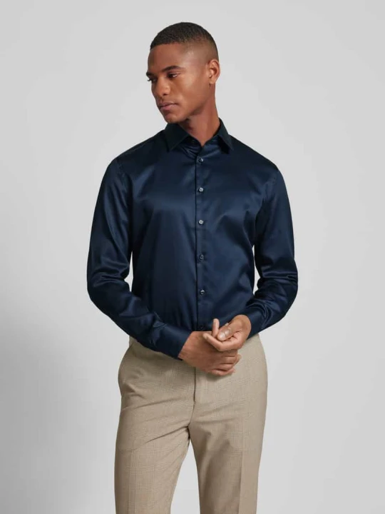 Zdjęcie produktu Koszula biznesowa o kroju slim fit z satyny Jake*s Granatowy