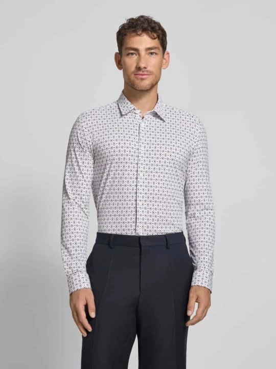 Zdjęcie produktu Koszula biznesowa o kroju slim fit ze wzorem na całej powierzchni model ‘P-ROAN’ Boss Biały