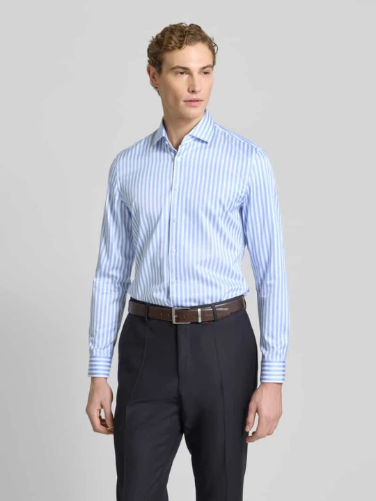 Zdjęcie produktu Koszula biznesowa o kroju super slim fit z bawełny z kołnierzykiem typu cutaway Jake*s Błękitny
