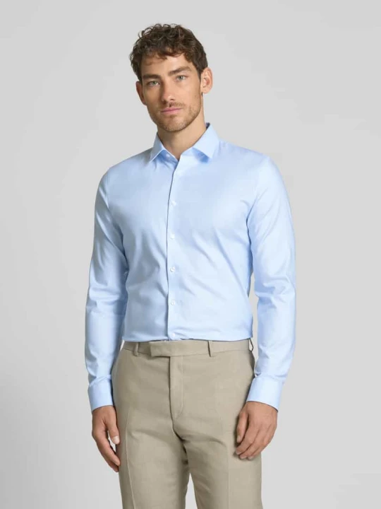 Zdjęcie produktu Koszula biznesowa o kroju super slim fit z kołnierzykiem typu kent OLYMP No. Six Błękitny