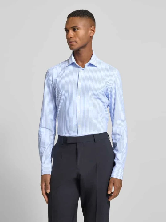 Zdjęcie produktu Koszula biznesowa o kroju super slim fit z kołnierzykiem typu kent Jake*s Błękitny