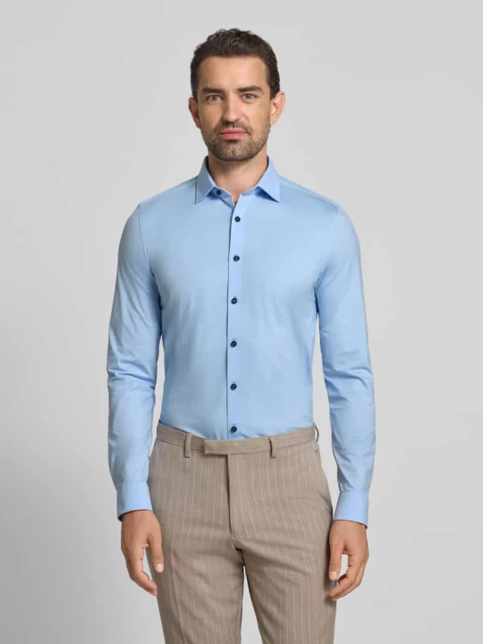 Zdjęcie produktu Koszula biznesowa o kroju super slim fit z kołnierzykiem typu kent OLYMP No. Six Błękitny