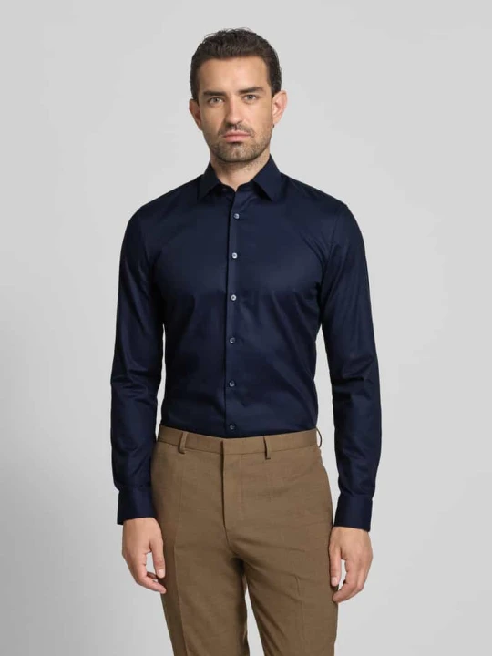 Zdjęcie produktu Koszula biznesowa o kroju super slim fit z kołnierzykiem typu kent OLYMP No. Six Granatowy