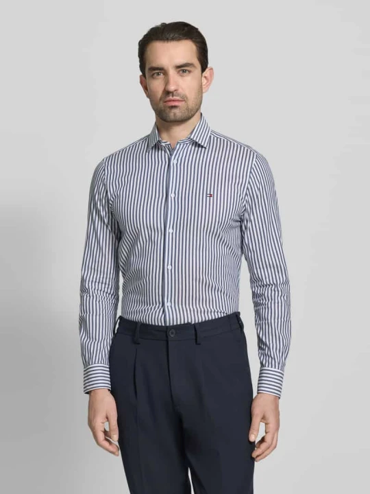 Zdjęcie produktu Koszula biznesowa o kroju tailored fit z mieszanki bawełny Tommy Hilfiger Granatowy
