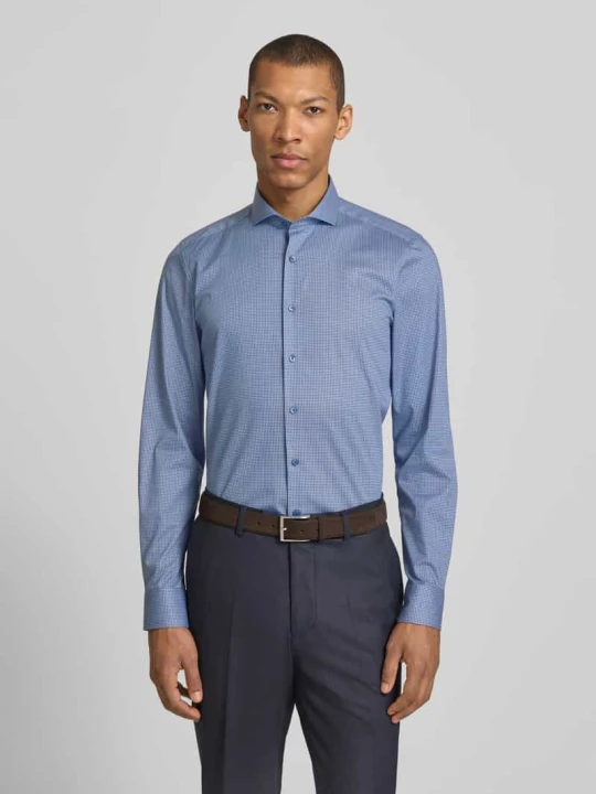 Zdjęcie produktu Koszula biznesowa w kroju slim fit z kołnierzykiem typu rekin OLYMP Level 5 Granatowy