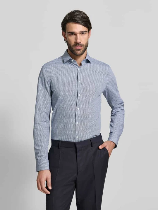 Zdjęcie produktu Koszula casual krój slim fit z kołnierzykiem kent OLYMP No. Six Błękitny