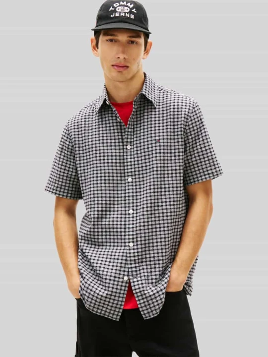Zdjęcie produktu Koszula casual z mieszanki bawełny, krój regular fit Tommy Jeans Czarny