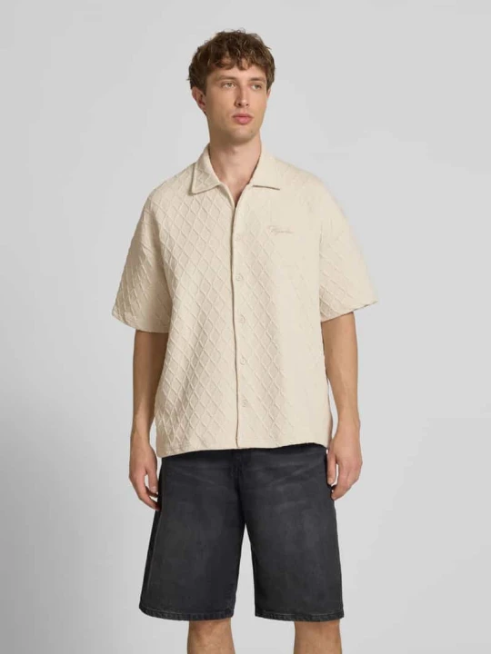 Zdjęcie produktu Koszula casualowa o kroju modern fit z wyhaftowanym logo model 'Jovren' Pegador Złamany biały