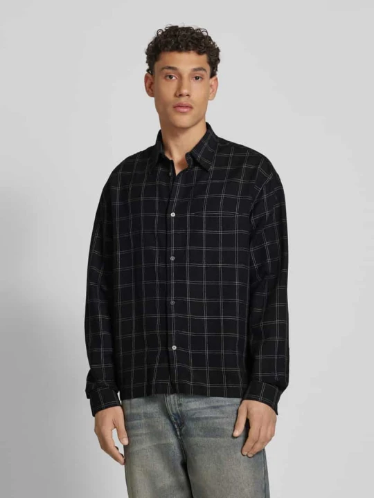 Zdjęcie produktu Koszula casualowa o kroju oversized z listwą guzikową Weekday Czarny