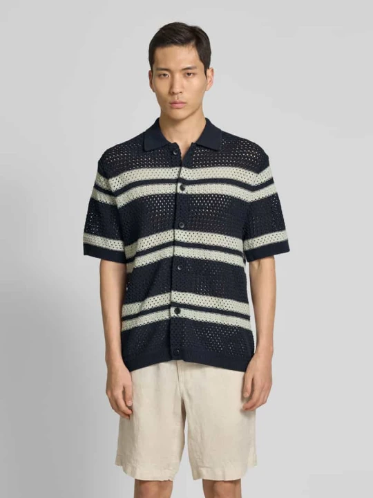 Zdjęcie produktu Koszula casualowa o kroju regular fit z ażurowym wzorem model ‘Gianni’ Les Deux Ciemnoniebieski