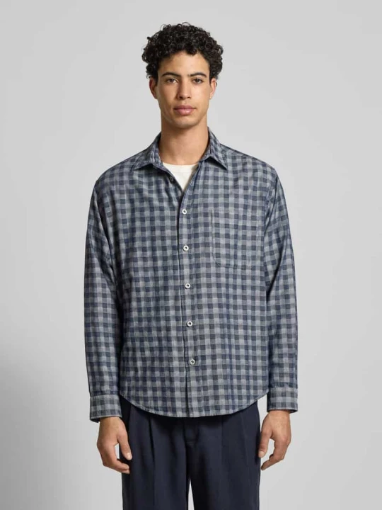 Zdjęcie produktu Koszula casualowa o kroju regular fit z czystej bawełny, model "EBALTO" Hugo Granatowy