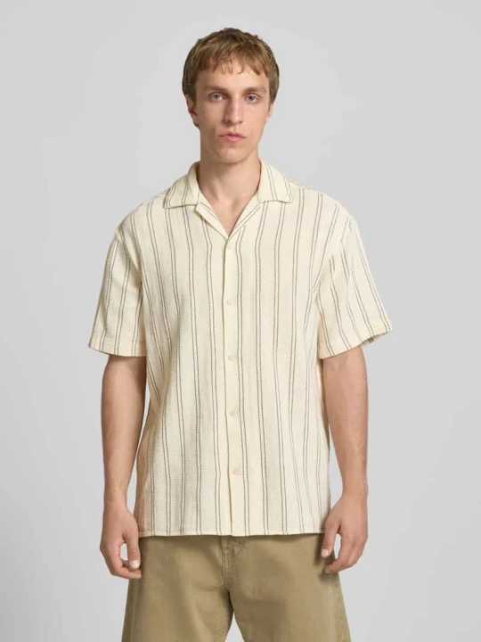 Zdjęcie produktu koszula casualowa o kroju regular fit z fakturowanym wzorem model 'COBA' Jack&Jones Beżowy
