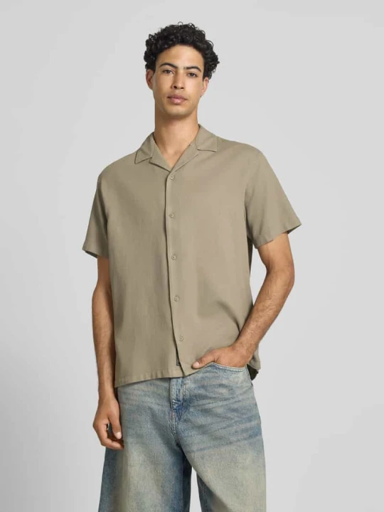 Zdjęcie produktu Koszula casualowa o kroju regular fit z fakturowanym wzorem model 'Global' Jack&Jones Oliwkowy