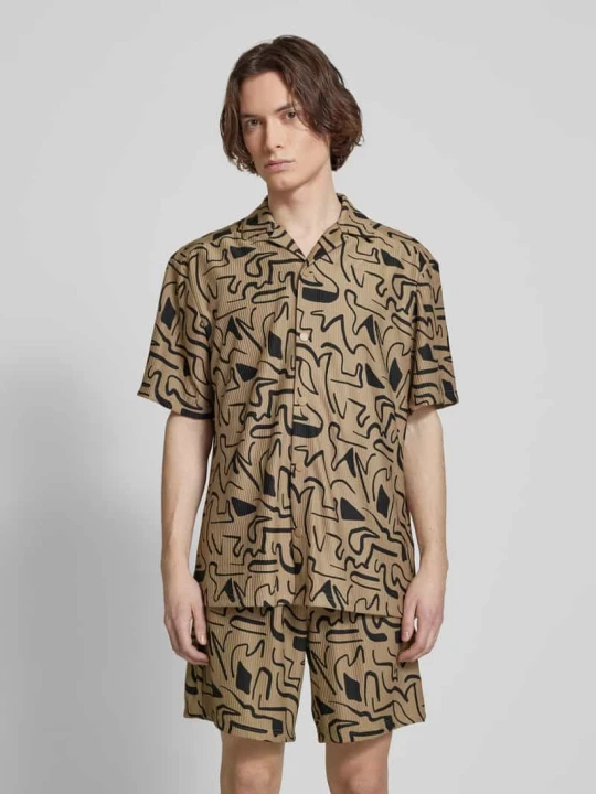 Zdjęcie produktu Koszula casualowa o kroju regular fit z fakturowanym wzorem model ‘KARI’ Only & Sons Beżowy