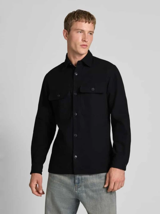 Zdjęcie produktu Koszula casualowa o kroju regular fit z kieszeniami na piersi model ‘Rayle’ Jack&Jones Czarny