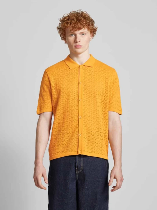 Zdjęcie produktu Koszula casualowa o kroju regular fit z kołnierzykiem polo model ‘TYLER’ Jack&Jones Morelowy