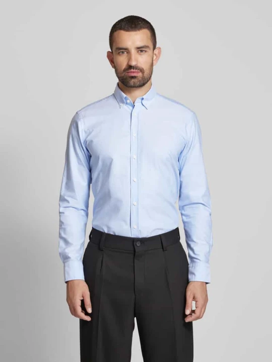 Zdjęcie produktu Koszula casualowa o kroju regular fit z kołnierzykiem typu button down Christian Berg Błękitny