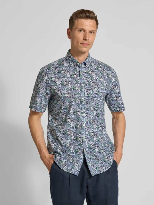 Zdjęcie produktu Koszula casualowa o kroju regular fit z kołnierzykiem typu button down FYNCH-HATTON Granatowy