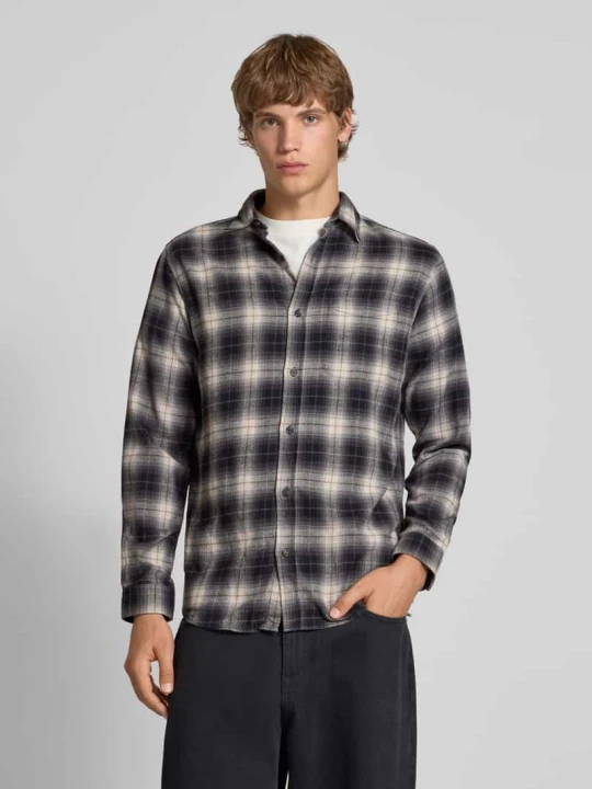 Zdjęcie produktu Koszula casualowa o kroju regular fit z kołnierzykiem typu kent model ‘JAMES’ Jack&Jones Niebieski