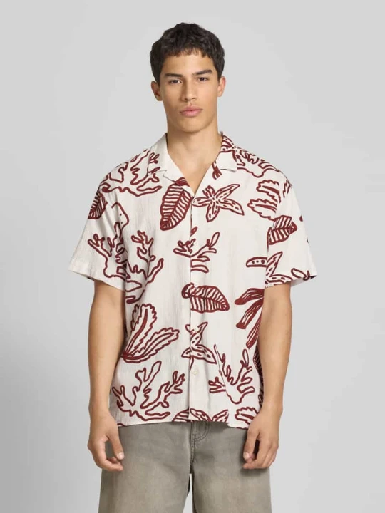 Zdjęcie produktu Koszula casualowa o kroju regular fit z kołnierzykiem typu resort model ‘LUKE’ Jack&Jones Złamany biały