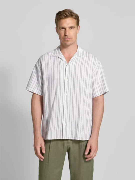 Zdjęcie produktu Koszula casualowa o kroju regular fit z mieszanki bawełny i dodatkiem lnu model ‘MONTANA’ Jack&Jones Oliwkowy