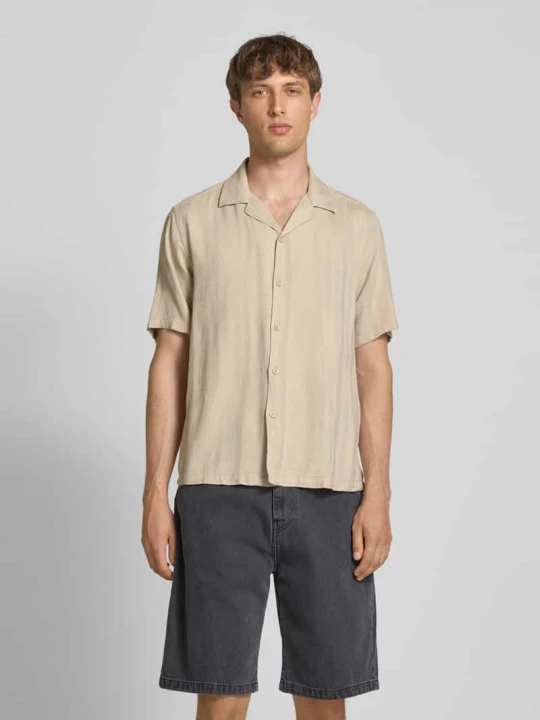 Zdjęcie produktu Koszula casualowa o kroju regular fit z kołnierzykiem typu resort model ‘ROBERT’ Only & Sons Beżowy