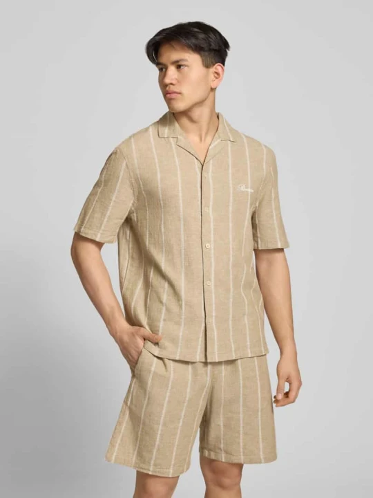 Zdjęcie produktu Koszula casualowa o kroju regular fit z mieszanki bawełny i lnu z kołnierzem z połami REVIEW Beżowy