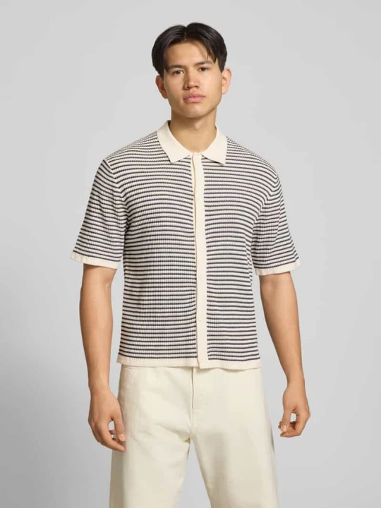Zdjęcie produktu Koszula casualowa o kroju regular fit z rękawem o dł. 1/2 Jack&Jones Antracytowy