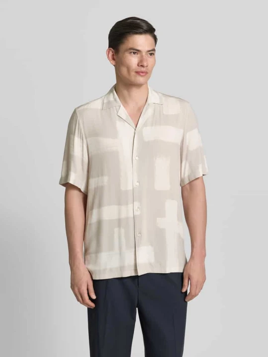 Zdjęcie produktu Koszula casualowa o kroju regular fit z wiskozy model 'RAYER_M' Boss Piaskowy