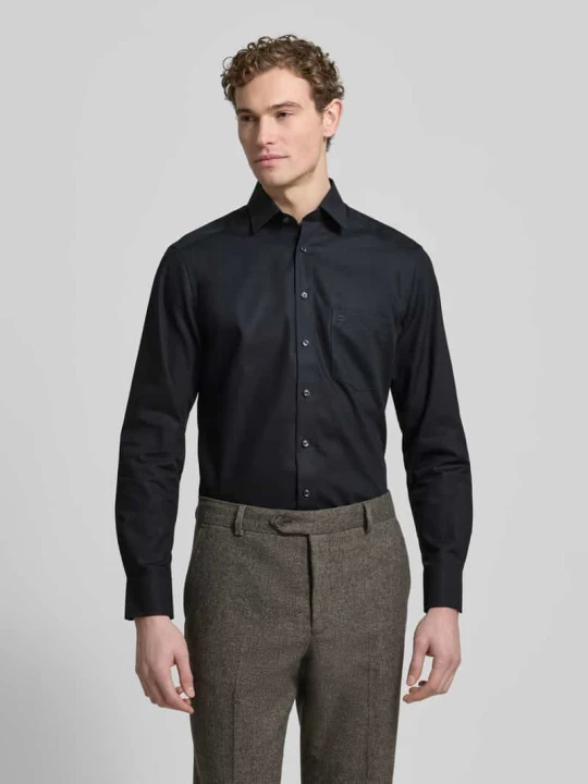 Zdjęcie produktu Koszula casualowa o kroju regular fit z wyhaftowanym logo model ‘New’ Olymp Czarny