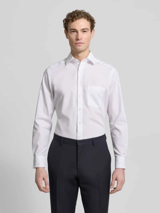 Zdjęcie produktu Koszula casualowa o kroju regular fit z wyhaftowanym logo model ‘New’ Olymp Biały