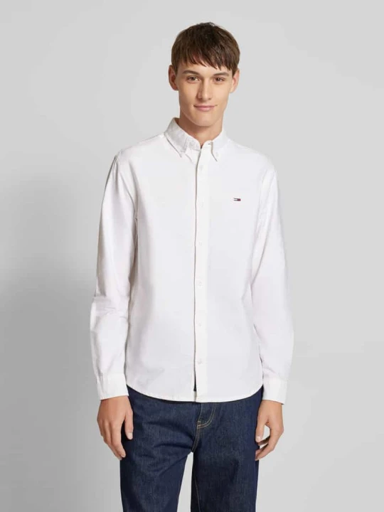 Zdjęcie produktu Koszula casualowa o kroju regular fit z wyhaftowanym logo model ‘OXFORD’ Tommy Jeans Złamany biały