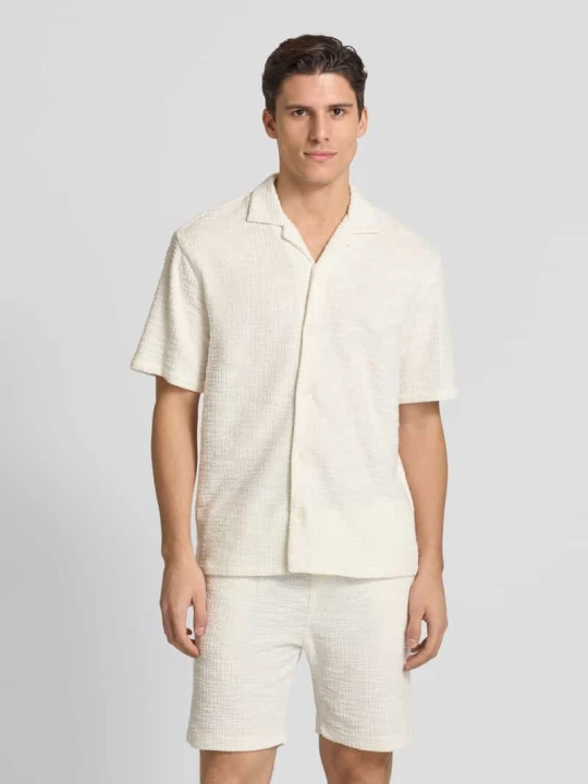 Zdjęcie produktu Koszula casualowa o kroju regular fit z wykładanym kołnierzem model ‘GUSTAV’ MCNEAL Piaskowy