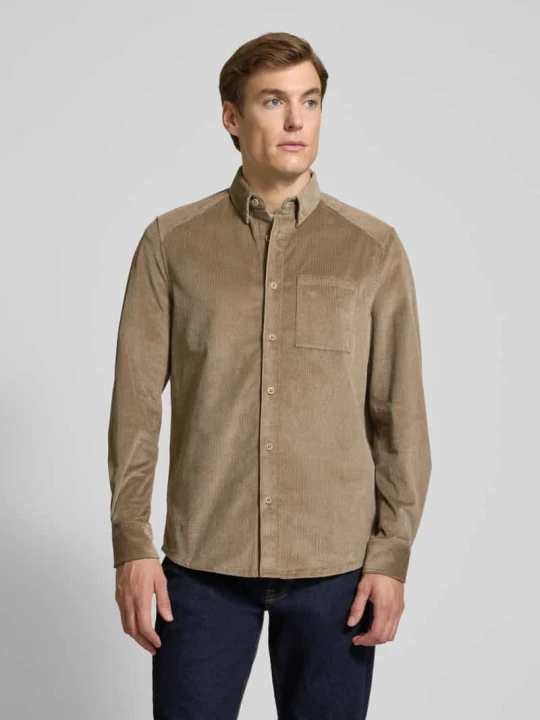 Zdjęcie produktu Koszula casualowa o kroju regular fit ze sztruksu z kołnierzykiem typu button down Drykorn Beżowy