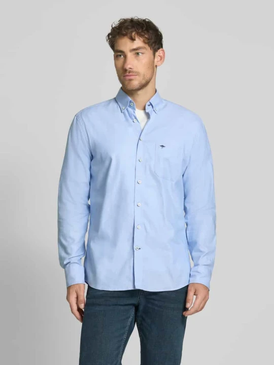 Zdjęcie produktu Koszula casualowa o kroju regular fit ze wzorem w paski model ‘All Season’ FYNCH-HATTON Błękitny