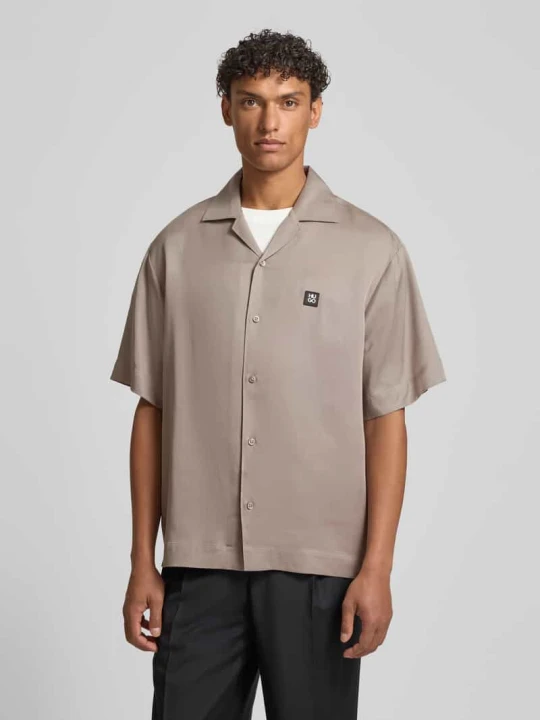 Zdjęcie produktu Koszula casualowa o kroju relaxed fit z czystego lyocellu model 'ESPINO' Hugo Jasnobrązowy