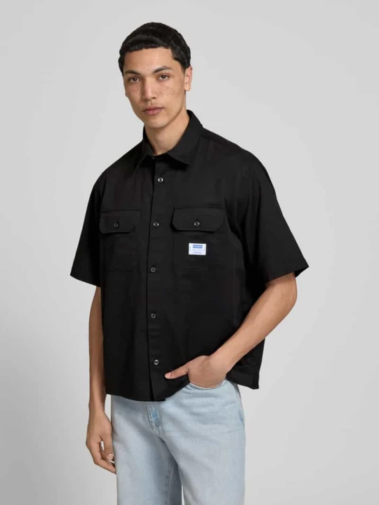 Zdjęcie produktu Koszula casualowa o kroju relaxed fit z czystej bawełny model 'EKYNO' Hugo Czarny