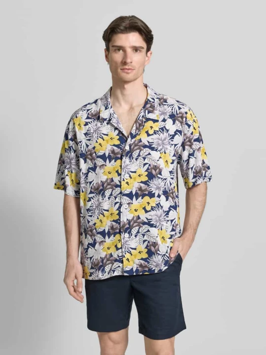 Zdjęcie produktu Koszula casualowa o kroju relaxed fit z czystej wiskozy model 'BEACH' Hugo Żółty