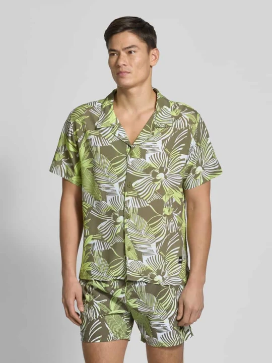 Zdjęcie produktu Koszula casualowa o kroju relaxed fit z kołnierzykiem typu resort Boss Khaki