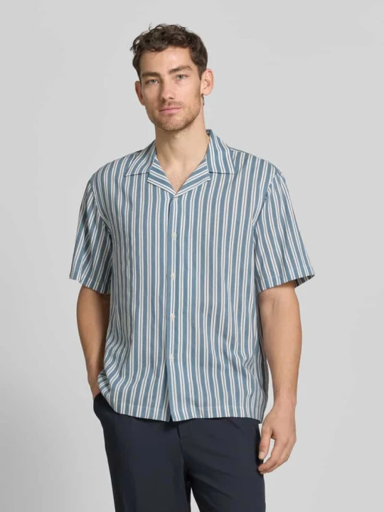 Zdjęcie produktu Koszula casualowa o kroju relaxed fit z mieszanki bawełny ekologicznej i modalu model 'RELAXAIR' Selected Jasnoniebieski