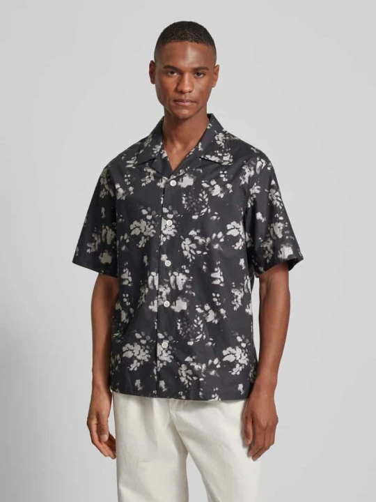 Zdjęcie produktu Koszula casualowa o kroju relaxed fit z nadrukiem na całej powierzchni model ‘FRED’ ANNARR Czarny