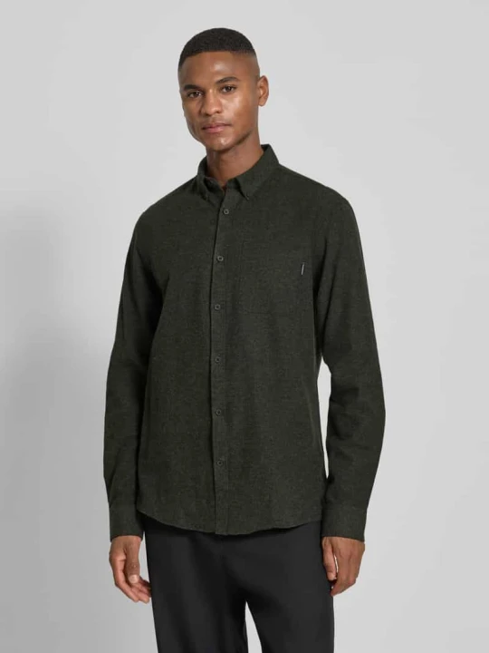 Zdjęcie produktu Koszula casualowa o kroju slim fit z kieszenią na piersi model ‘Brushed’ lindbergh Oliwkowy